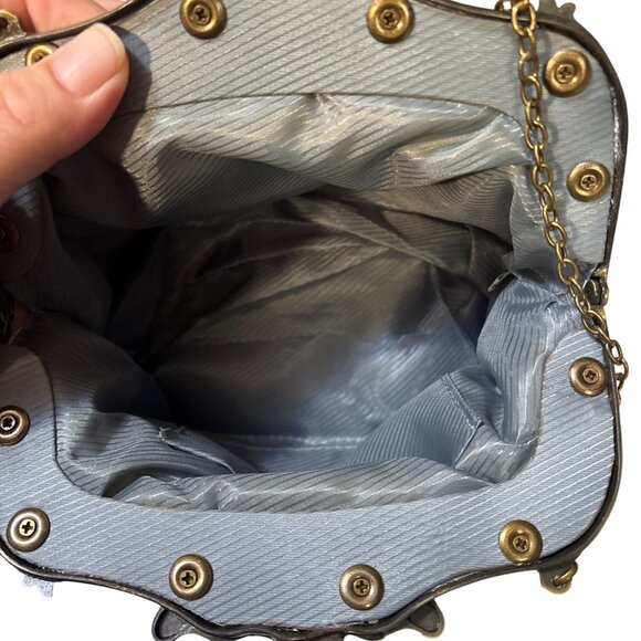 Vintage Silver Beaded Floral Clutch With Antique Brass Frame & Chain Handle - Picture 6 of 6